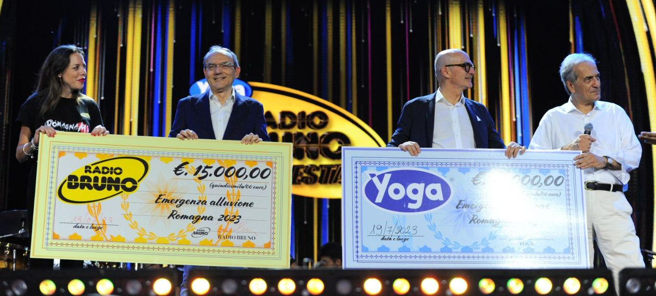 Yoga Romagna Limited Edition Pesca Nettarina, ecco il succo di frutta della Romagna!