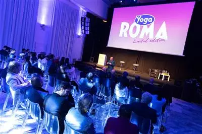 Yoga a Roma: un Viaggio nella Bellezza
